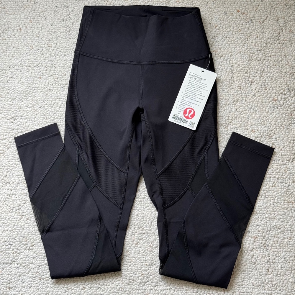 Brand New Lululemon Black Wunder Under HR Tights Legging Size 4
